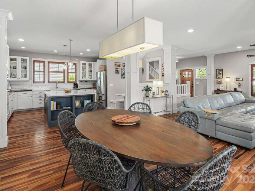 106 4th Street, Black Mountain, NC 28711.  MLS# CAR4252356, YatesRealty ID 15758. Dining / Kitchen