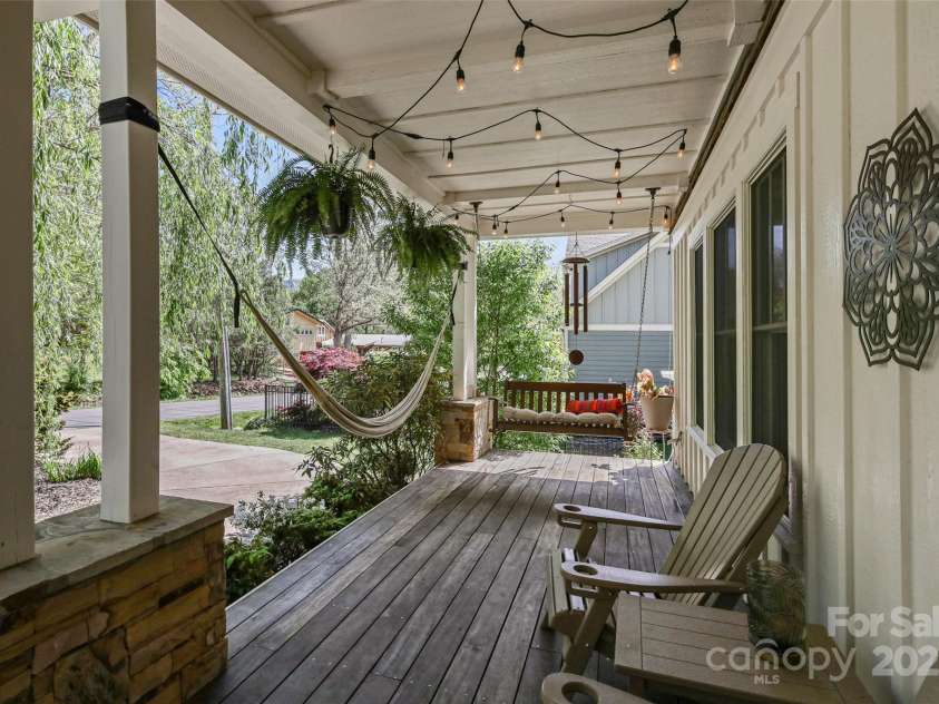 106 4th Street, Black Mountain, NC 28711.  MLS# CAR4252356, YatesRealty ID 15758. Front Porch
