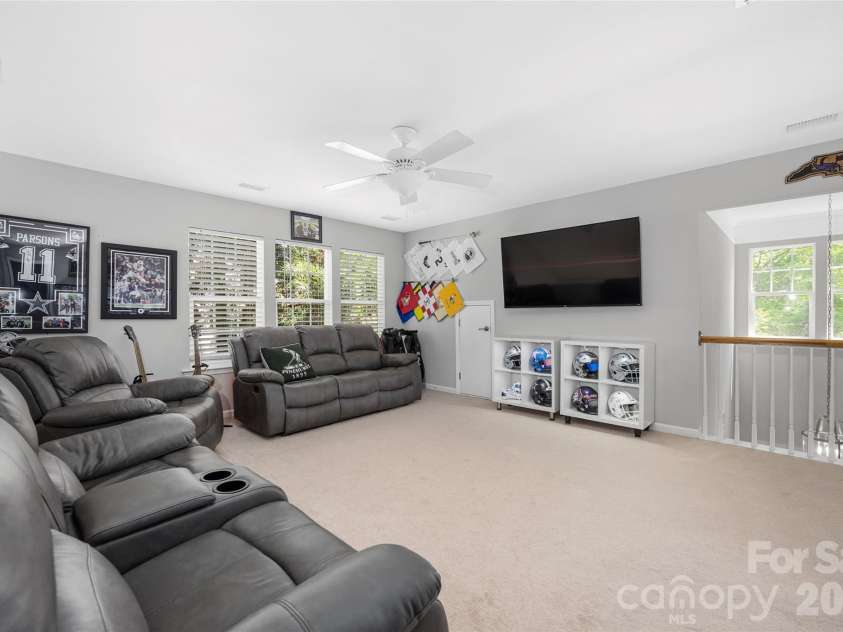 7209 Corduroy Court, Matthews, NC 28105.  MLS# CAR4368729, YatesRealty ID 15758. 
