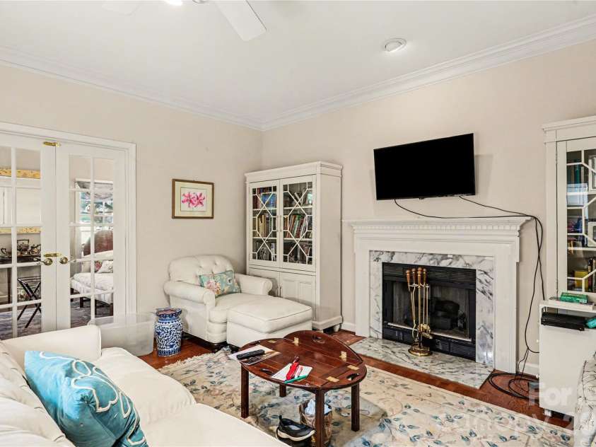 5005 Mayberry Lane, Winston Salem, NC 27106.  MLS# CAR4365094, YatesRealty ID 15759. 