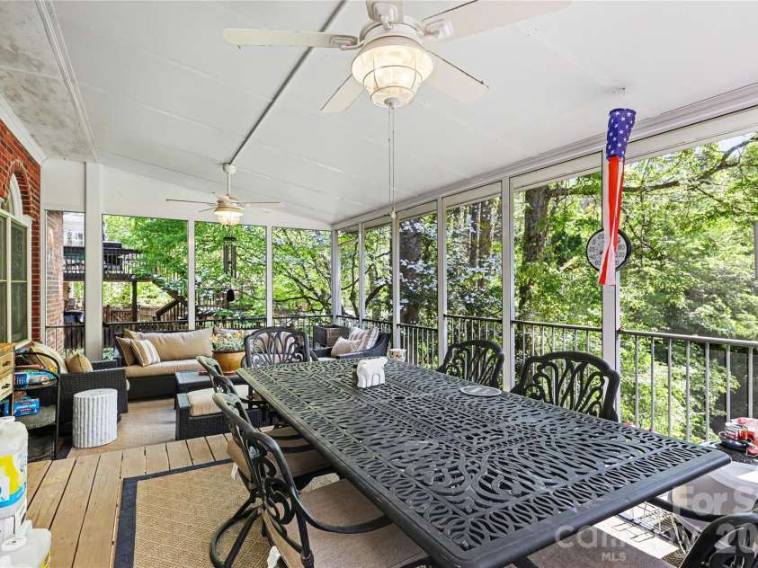 5005 Mayberry Lane, Winston Salem, NC 27106.  MLS# CAR4365094, YatesRealty ID 15759. 