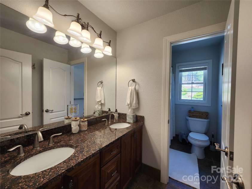 521 Hobson Road, Bakersville, NC 28705.  MLS# CAR4252389, YatesRealty ID 15759. 