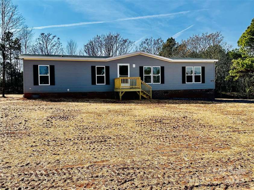 280 Fairchase Circle, Stony Point, NC 28678.  MLS# CAR4227635, YatesRealty ID 1576. Similar home