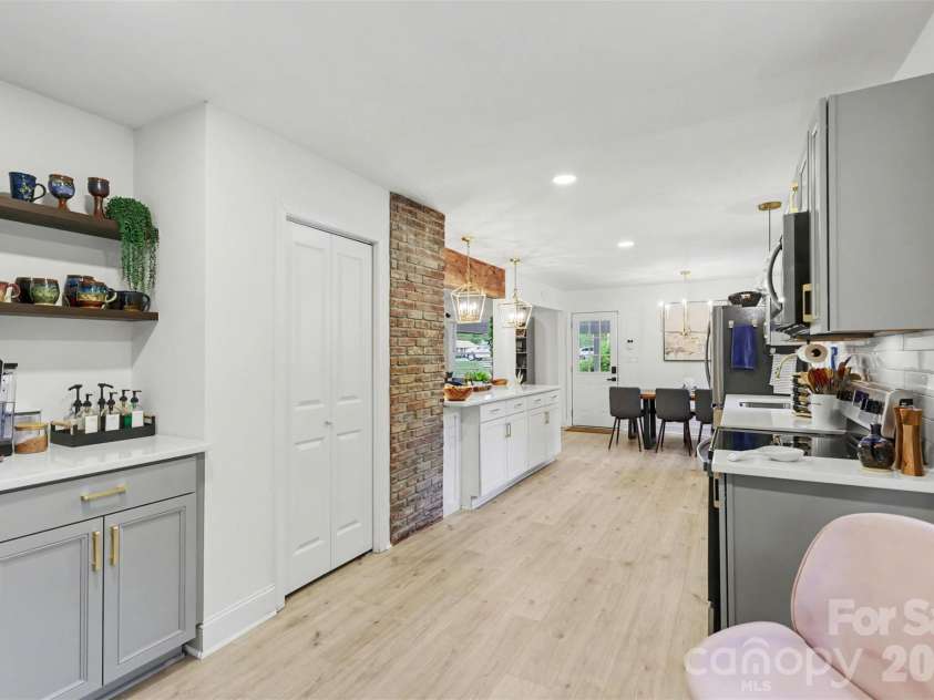 1209 Arbor Drive, Salisbury, NC 28144.  MLS# CAR4371444, YatesRealty ID 15760. Pantry in kitchen