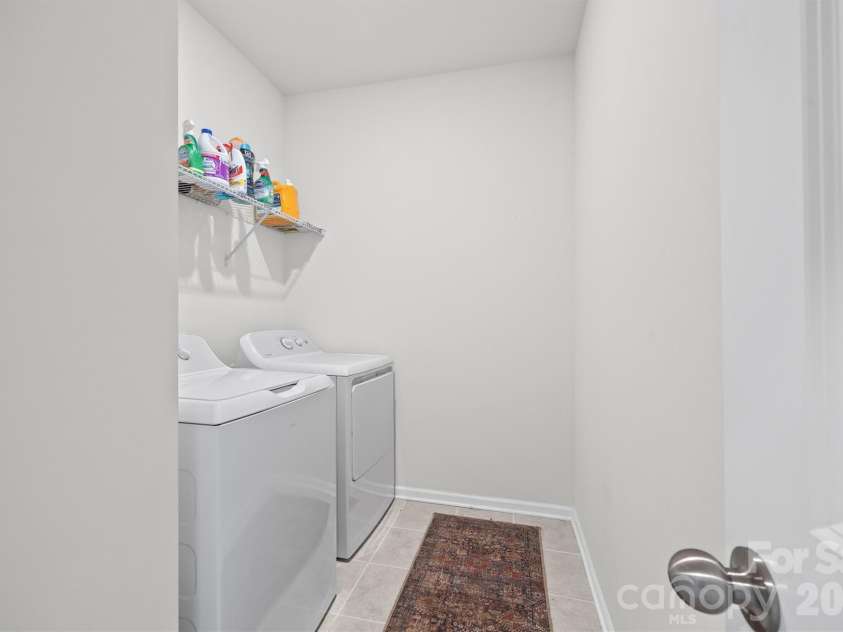 1953 Plath Top Road, Rock Hill, SC 29732.  MLS# CAR4364387, YatesRealty ID 15761. Laundry Room