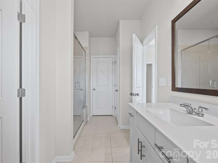 1953 Plath Top Road, Rock Hill, SC 29732.  MLS# CAR4364387, YatesRealty ID 15761. Primary Bath-Room
