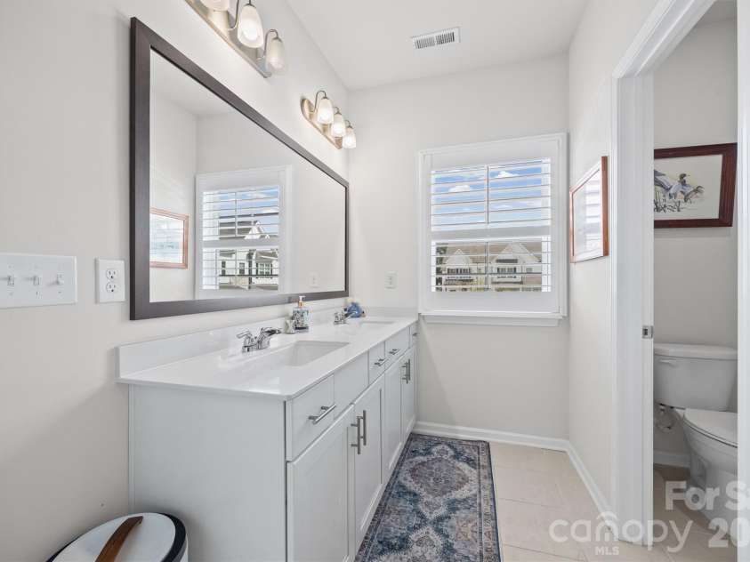 1953 Plath Top Road, Rock Hill, SC 29732.  MLS# CAR4364387, YatesRealty ID 15761. Primary Bath-Room