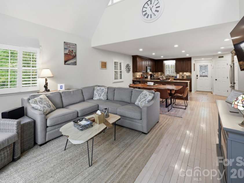 130 Edwards Point, Lake Lure, NC 28746.  MLS# CAR4369563, YatesRealty ID 15763. 