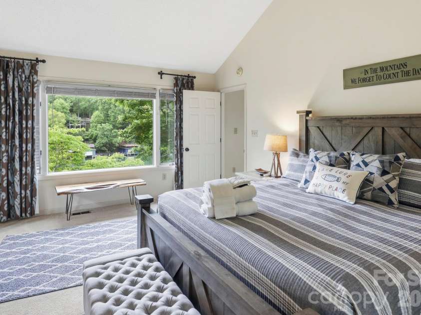 130 Edwards Point, Lake Lure, NC 28746.  MLS# CAR4369563, YatesRealty ID 15763. 