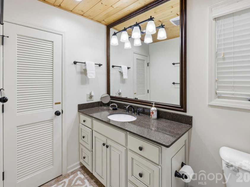 130 Edwards Point, Lake Lure, NC 28746.  MLS# CAR4369563, YatesRealty ID 15763. 