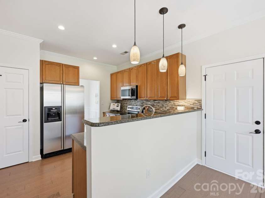 140 Samdusky Lane, Mooresville, NC 28117.  MLS# CAR4353891, YatesRealty ID 15764. 