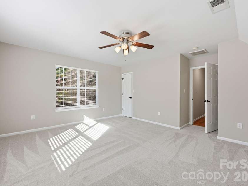 140 Samdusky Lane, Mooresville, NC 28117.  MLS# CAR4353891, YatesRealty ID 15764. 