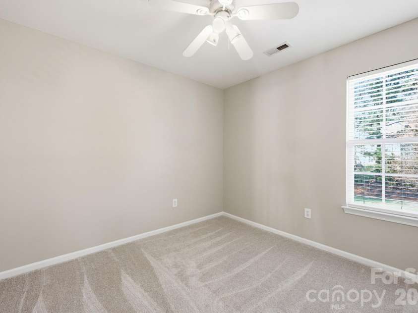 140 Samdusky Lane, Mooresville, NC 28117.  MLS# CAR4353891, YatesRealty ID 15764. 