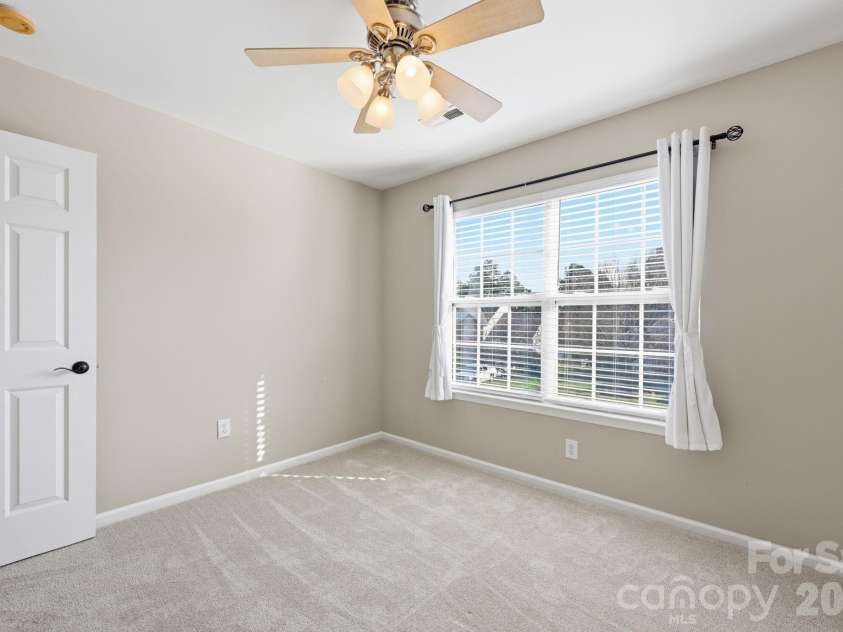 140 Samdusky Lane, Mooresville, NC 28117.  MLS# CAR4353891, YatesRealty ID 15764. 