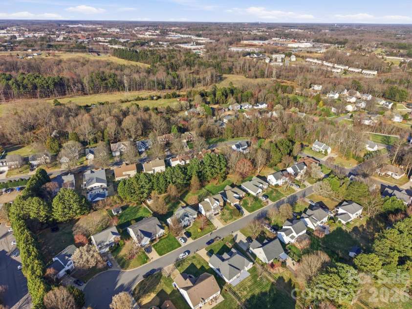 140 Samdusky Lane, Mooresville, NC 28117.  MLS# CAR4353891, YatesRealty ID 15764. 