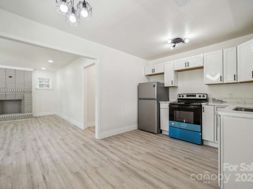 1417 Monroe Street, Salisbury, NC 28144.  MLS# CAR4255802, YatesRealty ID 15764. 