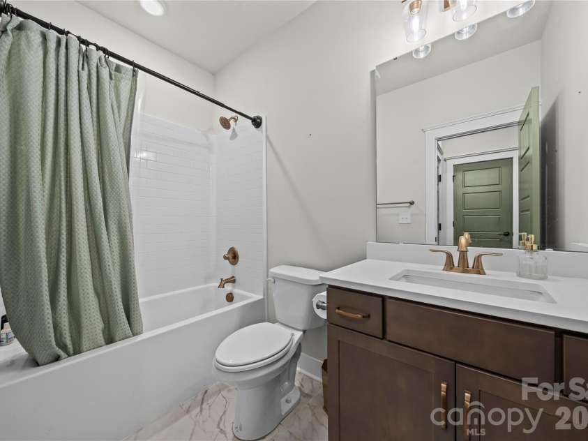 5953 Ardrey Kell Road, Charlotte, NC 28277.  MLS# CAR4354165, YatesRealty ID 15765. 