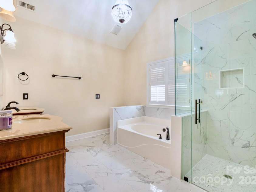 1316 Valhalla Drive, Denver, NC 28037.  MLS# CAR4237981, YatesRealty ID 15766. 