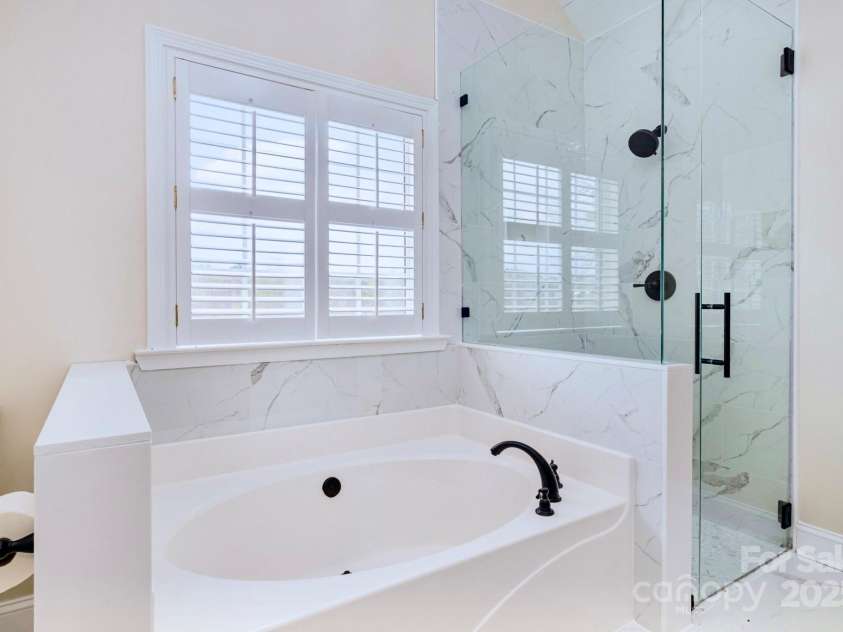 1316 Valhalla Drive, Denver, NC 28037.  MLS# CAR4237981, YatesRealty ID 15766. 