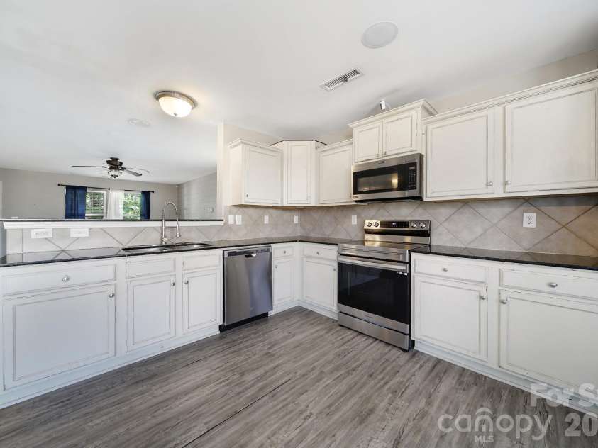 201 Buckboard Lane, Albemarle, NC 28001.  MLS# CAR4362641, YatesRealty ID 15767. 