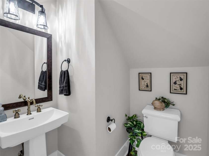 87 Jackson Ridge Lane, Mill Spring, NC 28756.  MLS# CAR4264171, YatesRealty ID 15767. 