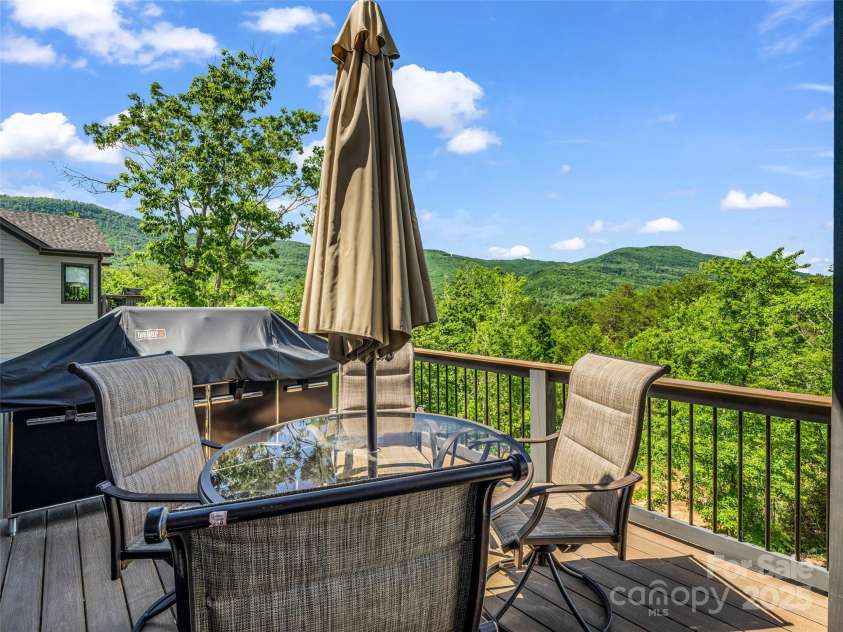 87 Jackson Ridge Lane, Mill Spring, NC 28756.  MLS# CAR4264171, YatesRealty ID 15767. 