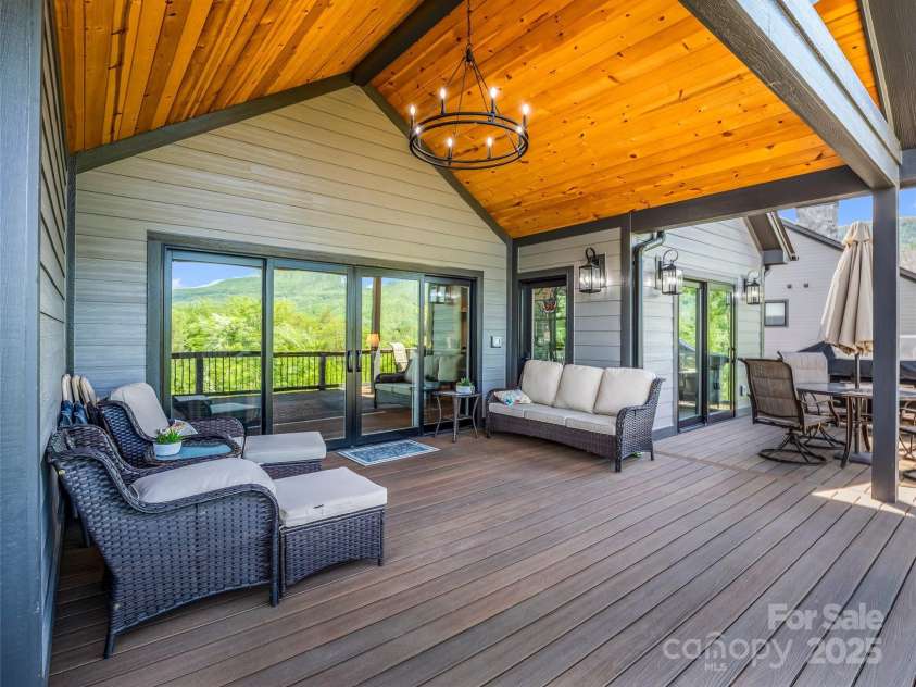 87 Jackson Ridge Lane, Mill Spring, NC 28756.  MLS# CAR4264171, YatesRealty ID 15767. 