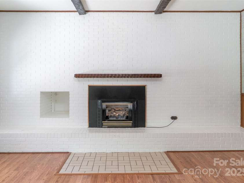6487 OLD NC 18 Road, Connelly Springs, NC 28612.  MLS# CAR4263959, YatesRealty ID 15768. One of 2 fireplaces