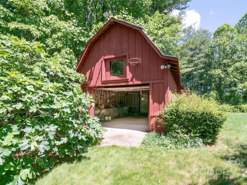 6487 OLD NC 18 Road, Connelly Springs, NC 28612.  MLS# CAR4263959, YatesRealty ID 15768. Pretty red barn