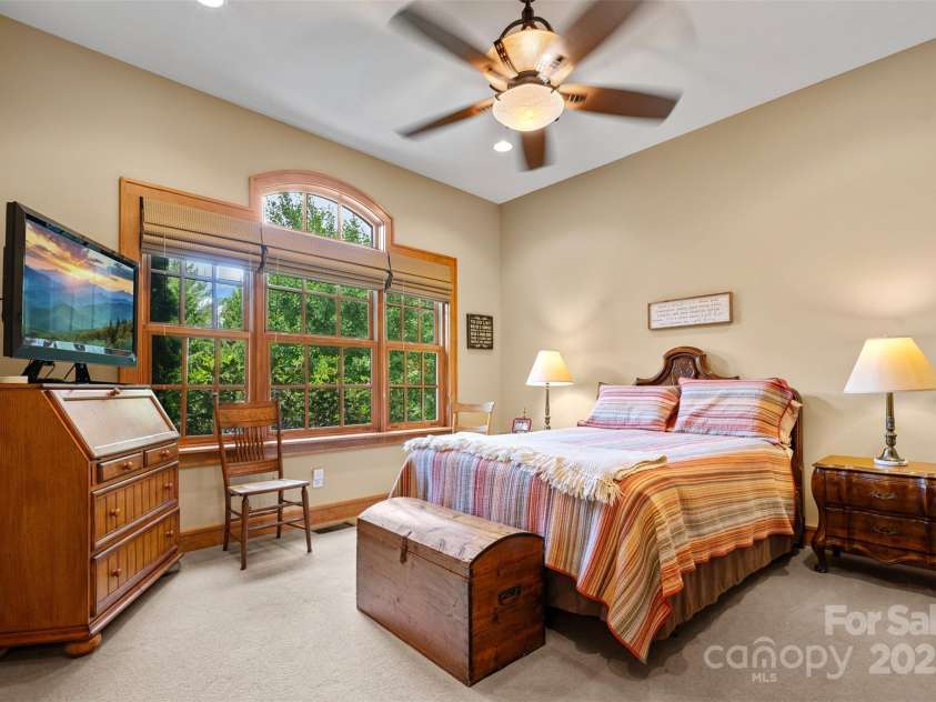 2160 Valle Cay Drive, Vilas, NC 28692.  MLS# CAR4263421, YatesRealty ID 15770. 