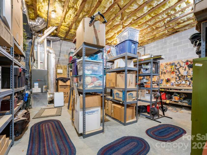 2160 Valle Cay Drive, Vilas, NC 28692.  MLS# CAR4263421, YatesRealty ID 15770. 