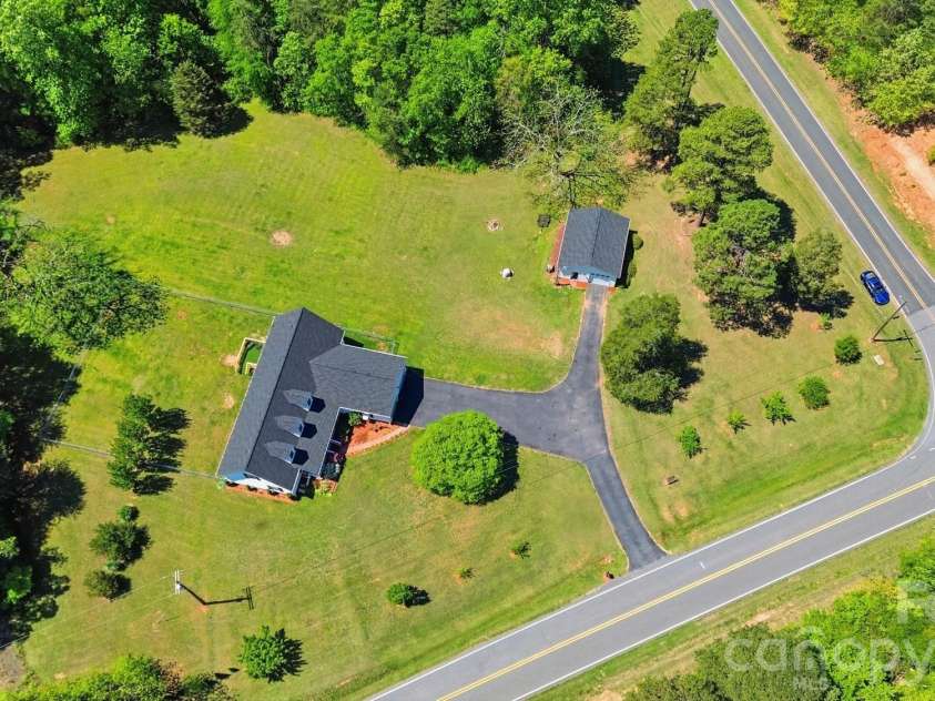 286 Battleground Road, Grover, NC 28073.  MLS# CAR4369696, YatesRealty ID 15770. 