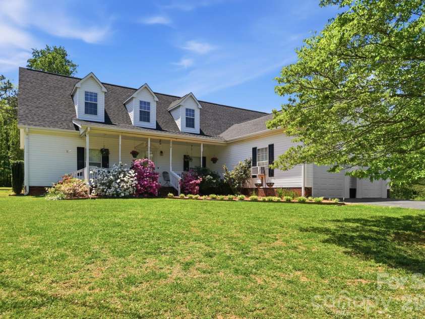 286 Battleground Road, Grover, NC 28073.  MLS# CAR4369696, YatesRealty ID 15770. 