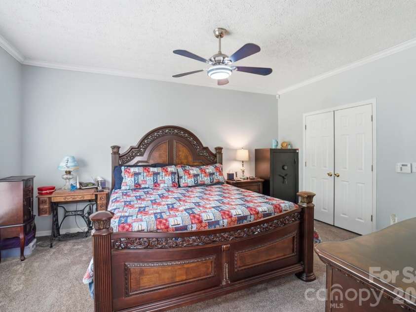 286 Battleground Road, Grover, NC 28073.  MLS# CAR4369696, YatesRealty ID 15770. 