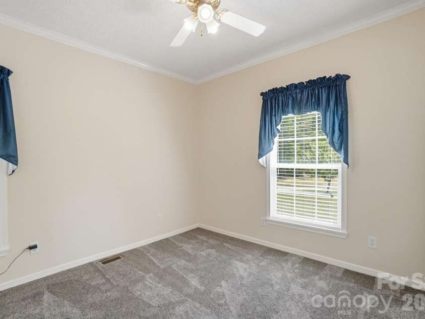 286 Battleground Road, Grover, NC 28073.  MLS# CAR4369696, YatesRealty ID 15770. 