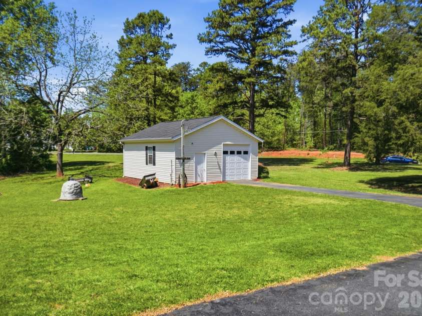 286 Battleground Road, Grover, NC 28073.  MLS# CAR4369696, YatesRealty ID 15770. 