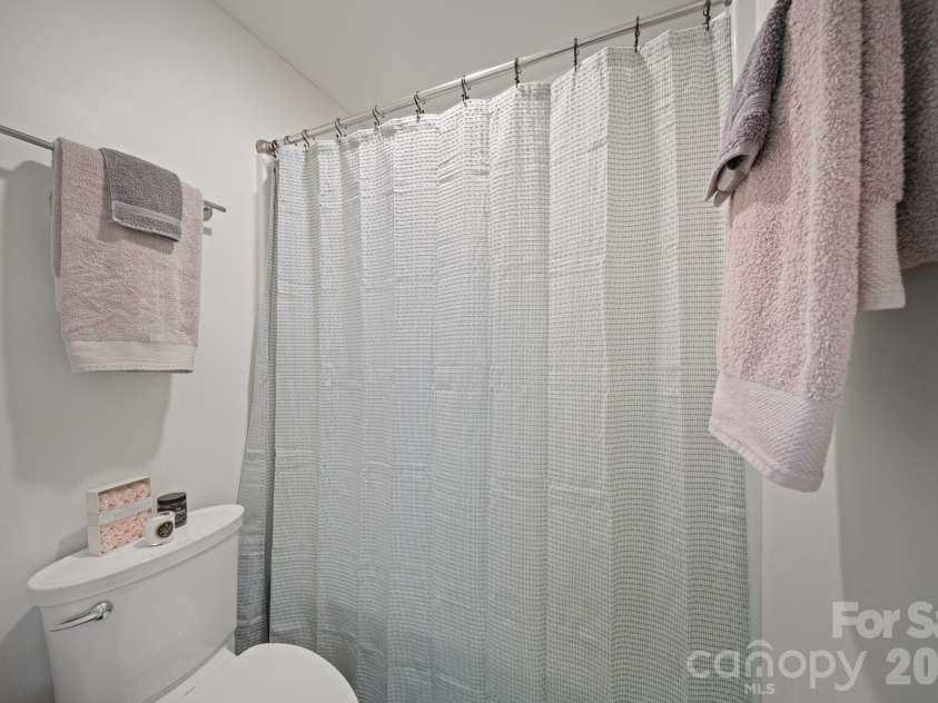 539 Caribou Road, Asheville, NC 28803.  MLS# CAR4367197, YatesRealty ID 15771. 