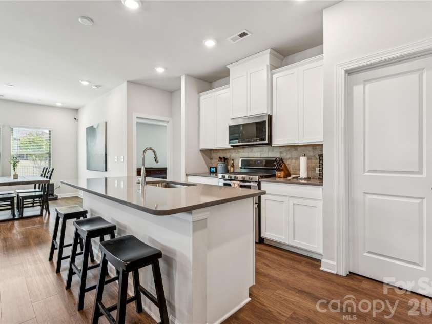 3013 Striped Maple Court, Charlotte, NC 28215.  MLS# CAR4369196, YatesRealty ID 15772. 