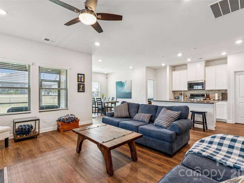 3013 Striped Maple Court, Charlotte, NC 28215.  MLS# CAR4369196, YatesRealty ID 15772. 
