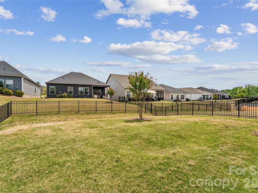 3013 Striped Maple Court, Charlotte, NC 28215.  MLS# CAR4369196, YatesRealty ID 15772. 