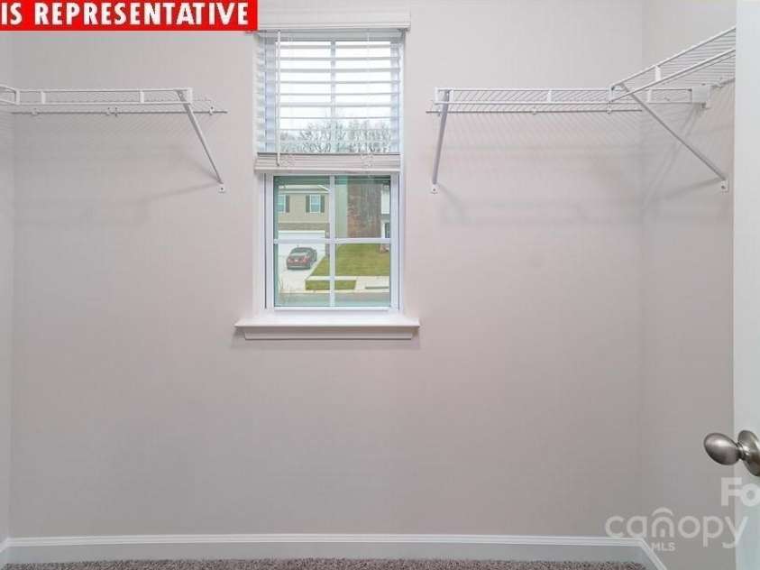 11216 Cardinal Creek Avenue, Charlotte, NC 28215.  MLS# CAR4237740, YatesRealty ID 15773. 