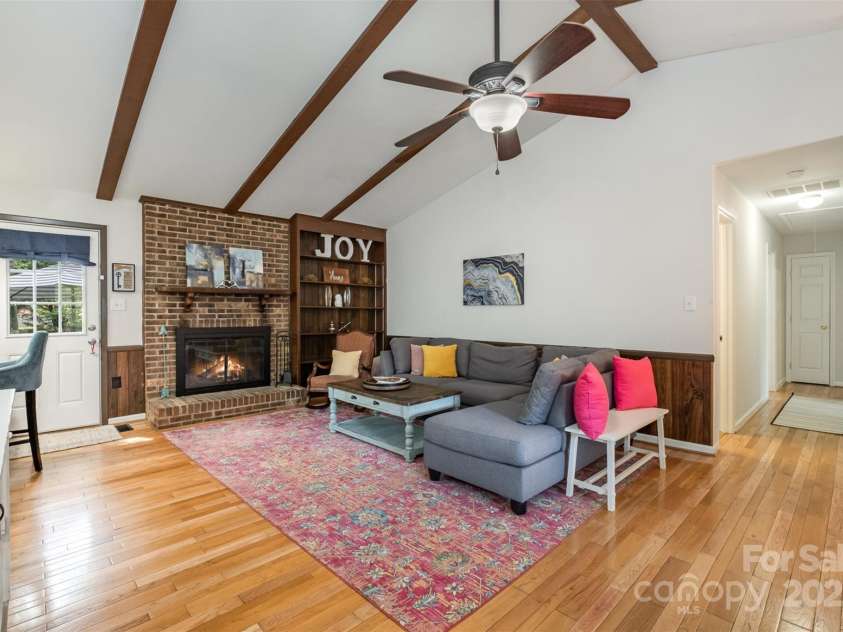8544 Houston Ridge Road, Charlotte, NC 28277.  MLS# CAR4256177, YatesRealty ID 15774. Built in and wood burning fireplace.