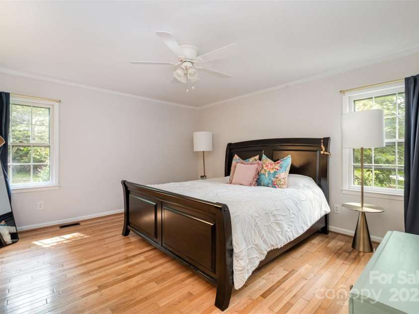 8544 Houston Ridge Road, Charlotte, NC 28277.  MLS# CAR4256177, YatesRealty ID 15774. Primary bedroom with 2 closets.