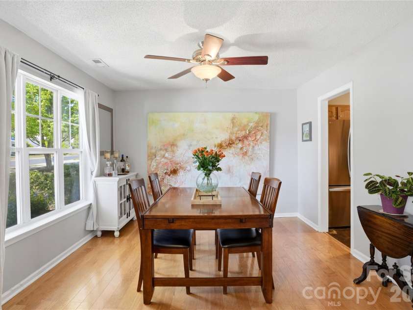905 Matthews School Road, Matthews, NC 28105.  MLS# CAR4372226, YatesRealty ID 15774. 