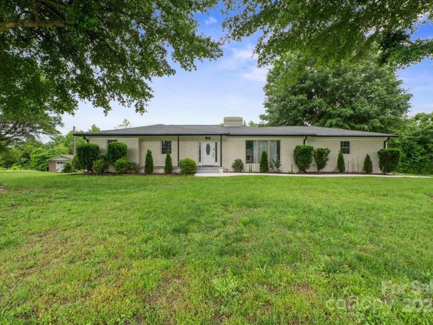 806 Central Avenue, Locust, NC 28097.  MLS# CAR4259059, YatesRealty ID 15776. 