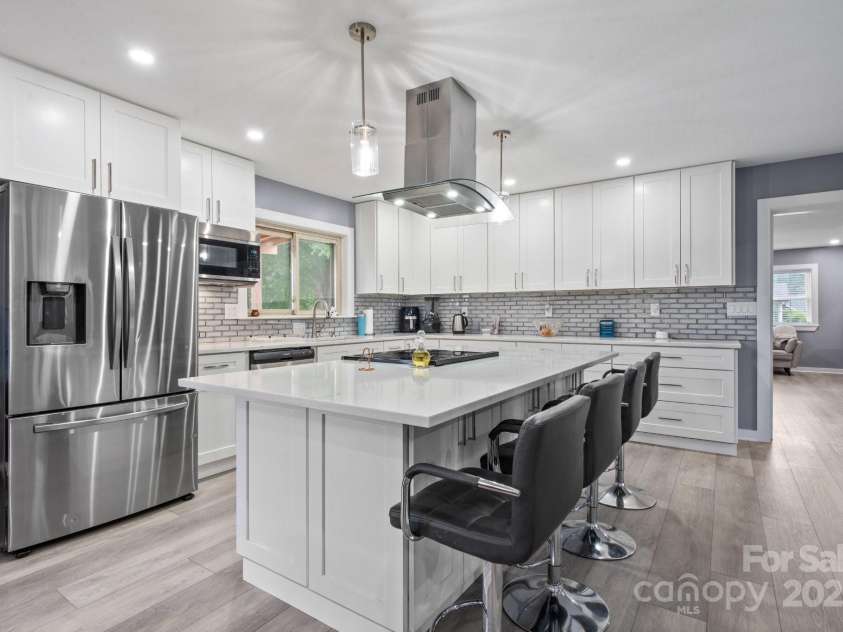 806 Central Avenue, Locust, NC 28097.  MLS# CAR4259059, YatesRealty ID 15776. 