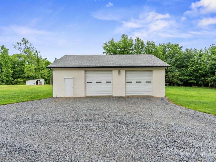 806 Central Avenue, Locust, NC 28097.  MLS# CAR4259059, YatesRealty ID 15776. 