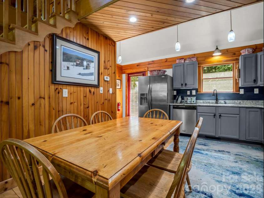 382 First Broad Drive, Bostic, NC 28018.  MLS# CAR4403241, YatesRealty ID 15777. Eat in Kitchen