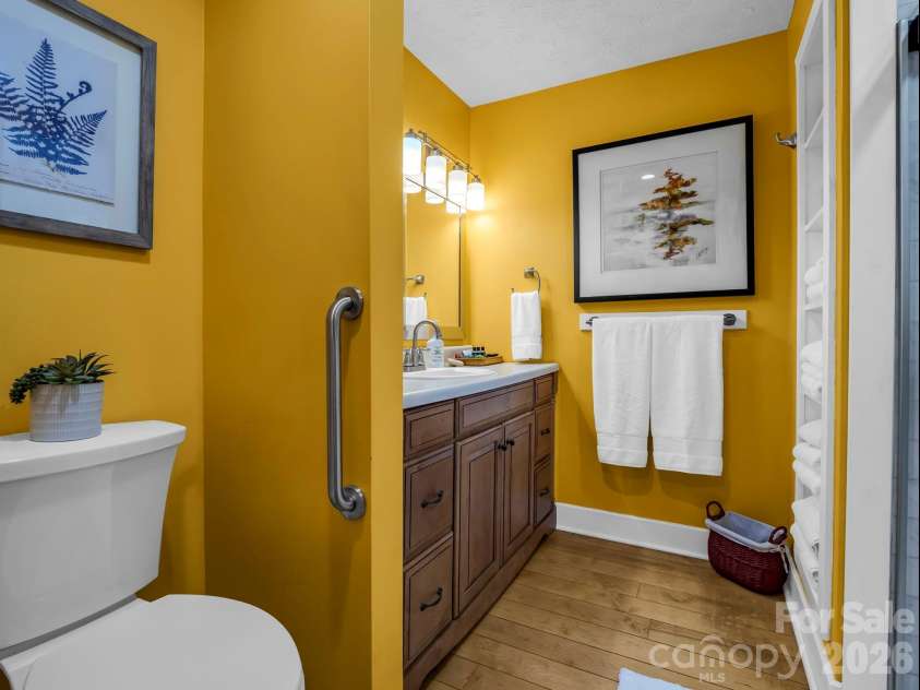 382 First Broad Drive, Bostic, NC 28018.  MLS# CAR4403241, YatesRealty ID 15777. Primary Bath