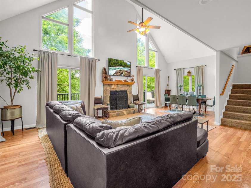 123 Hummingbird Court, Lake Lure, NC 28746.  MLS# CAR4256540, YatesRealty ID 15778. 